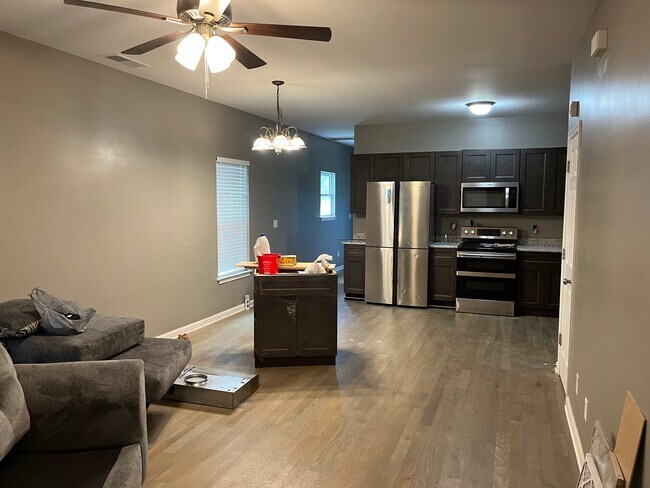 Baño - 2194 Vesta Ave NW