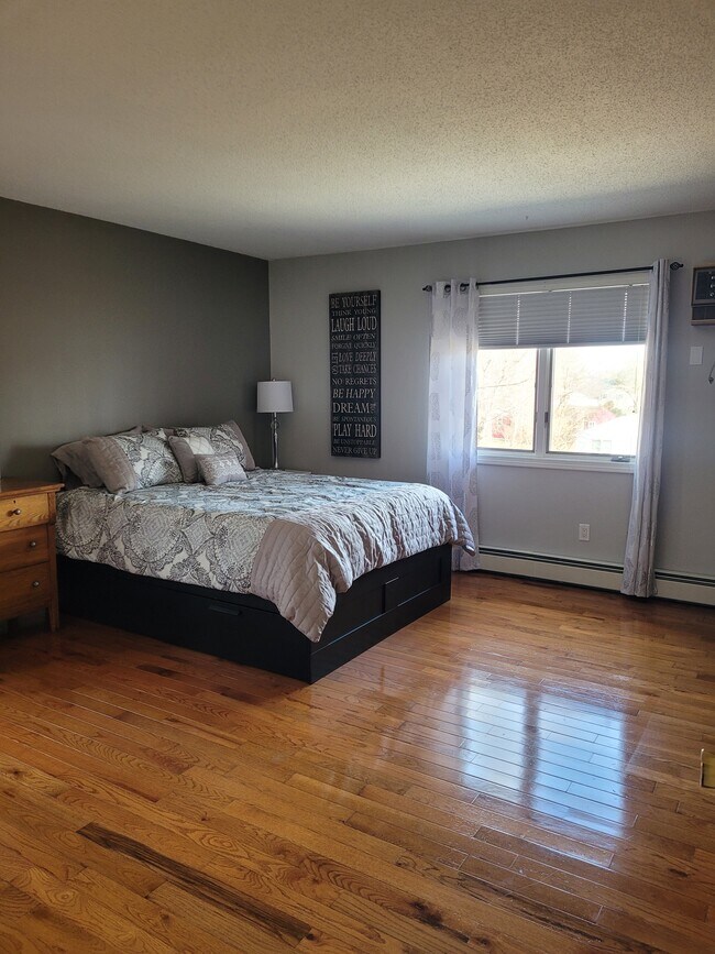 Building Photo - 235 West St