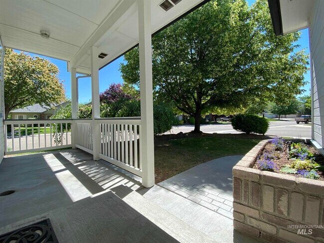 Building Photo - 3 bedroom in Bristol Heights