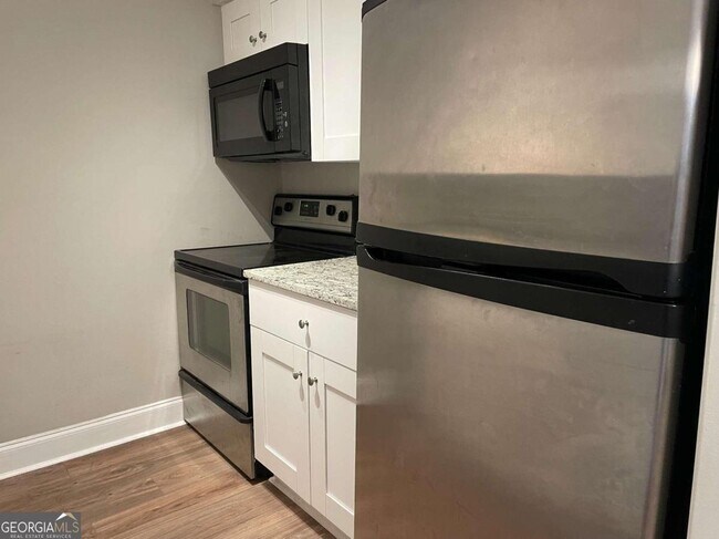 Foto del edificio - 1150 Collier Rd NW