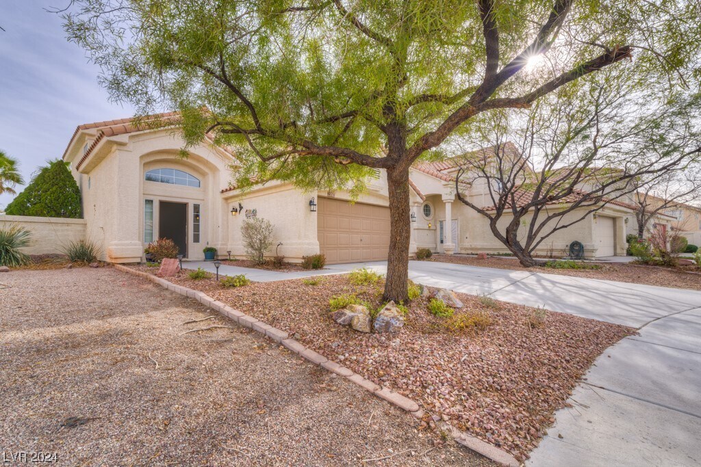 Primary Photo - 1652 Sand Canyon Dr