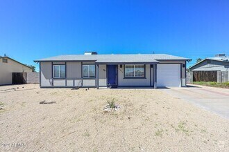 Building Photo - 13052 N 40th Pl