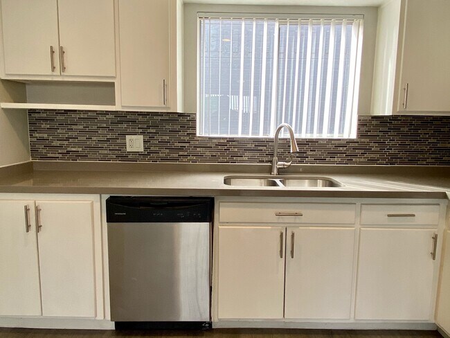 Foto del edificio - 6542 N 17th Ave