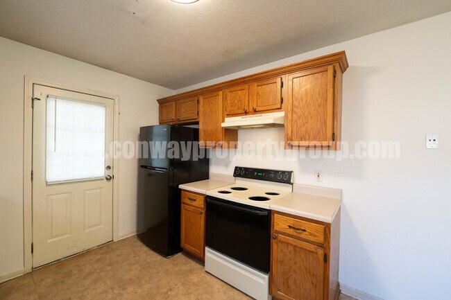 Building Photo - 1330 Joyner Dr