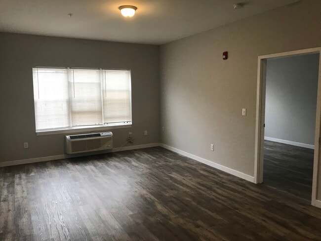 living room - 210 Governor St