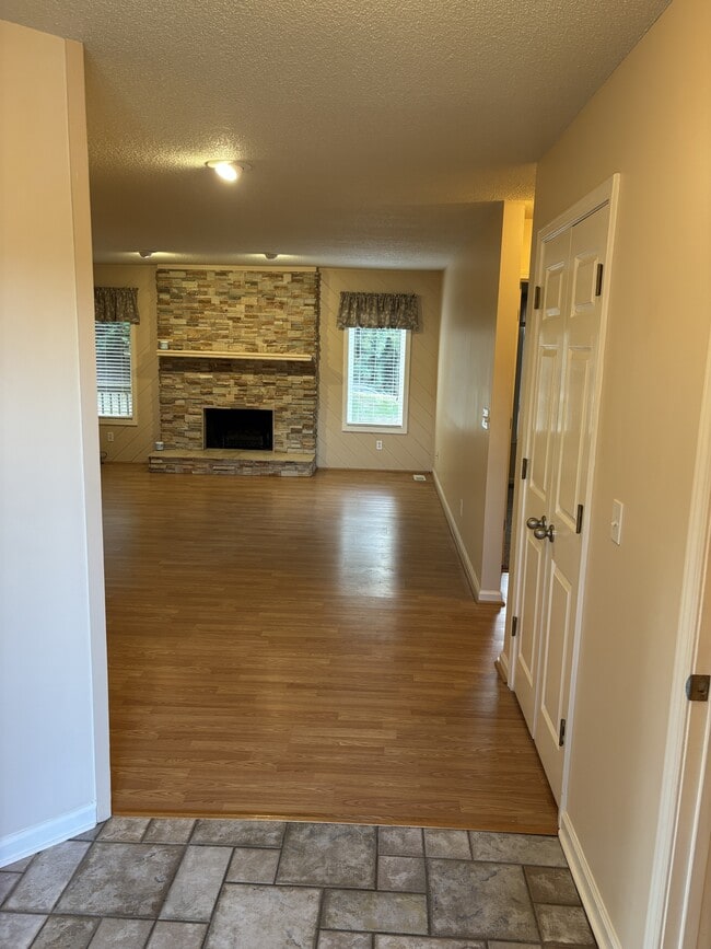 Photo - 176 Kinloch Ct Townhome