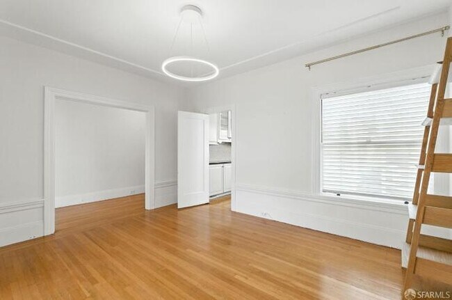 Foto del edificio - 3460 Pierce St