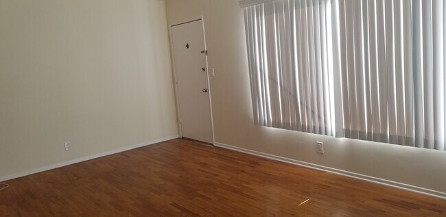 Foto del edificio - 1833 7th St