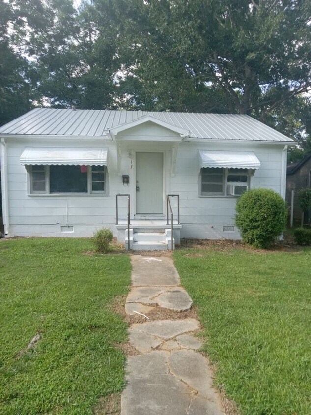 Primary Photo - 17 Nease St