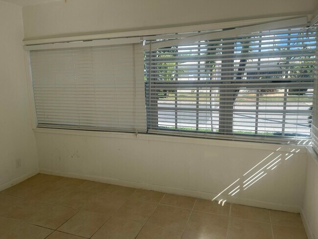 Foto del edificio - 327 Ocean Breeze