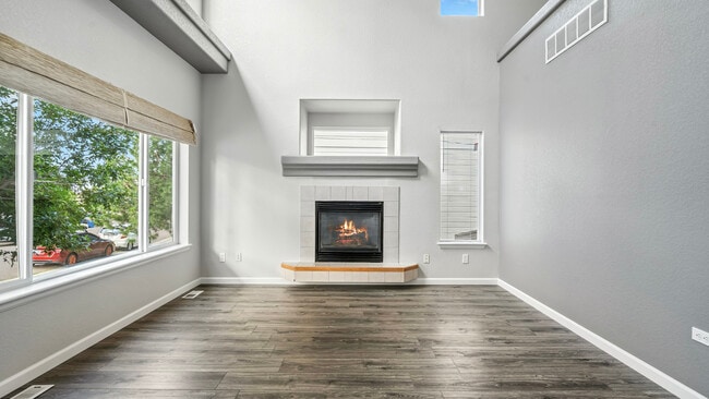 Building Photo - 4458 Lyndenwood Pt