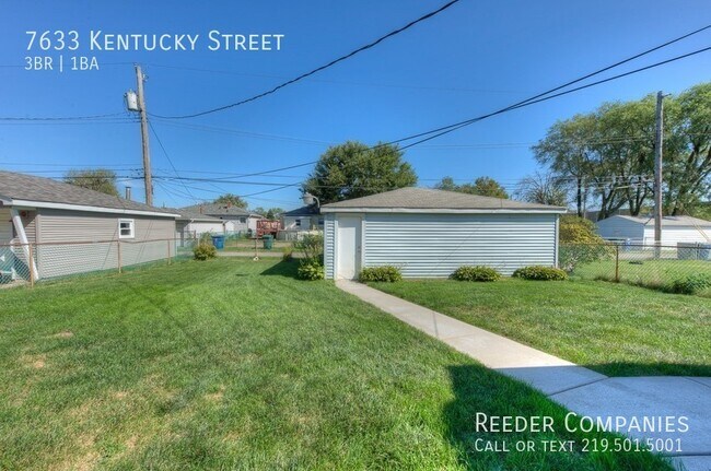 Building Photo - COMING SOON!!! 3 Bedroom / 1 Bathroom Home