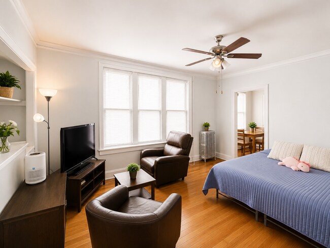 Foto del edificio - 1635 W Morse Ave