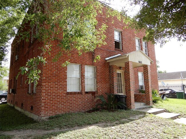 Building Photo - 6601 Avenue H