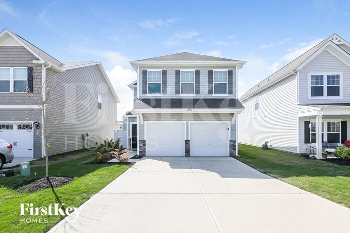 Foto principal - 12562 Garron Rd