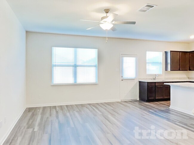 Foto del edificio - 837 Mallorie Ln