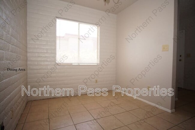 Building Photo - 11212 Wharf Cove Dr