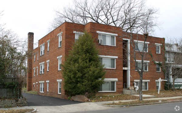Building Photo - The Brinkley