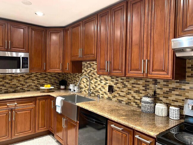 Foto del edificio - 410 Auburn Way