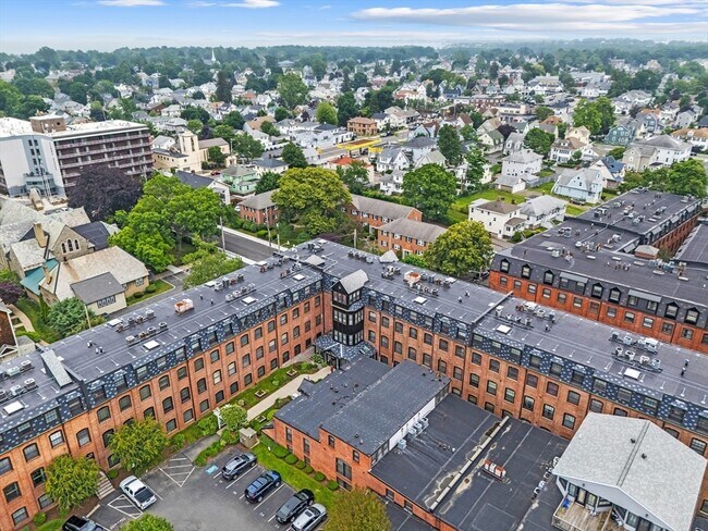 Foto del edificio - 21 Linden St