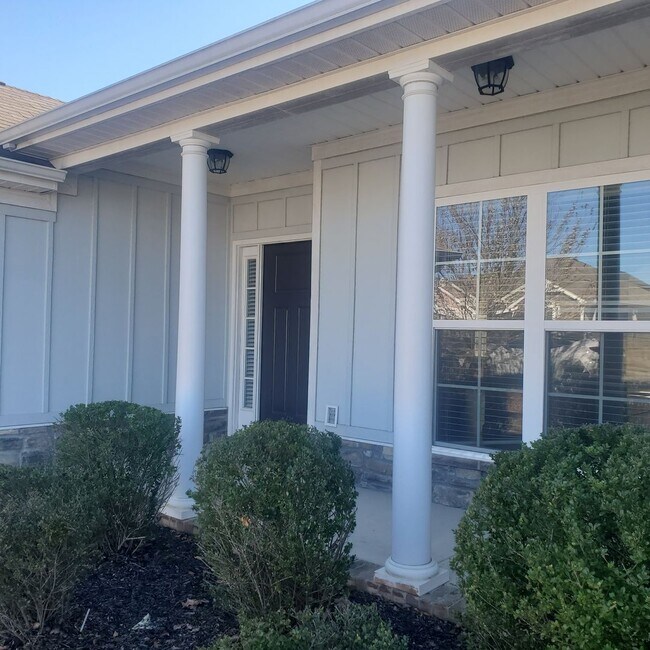 Building Photo - 1047 Rosland Circle - Richmond County
