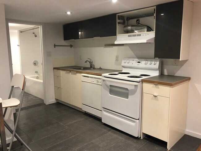 Photo du bâtiment - 1235 Gerrard St E