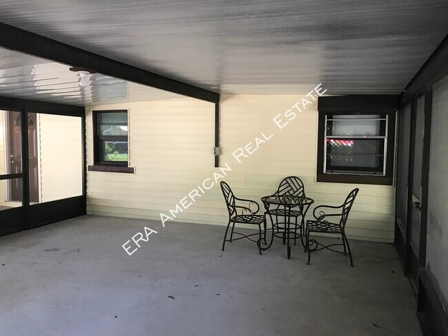 Foto del edificio - 511 Fir Ave