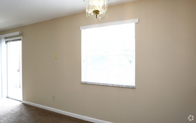 Interior Photo - Kugler Mill Square