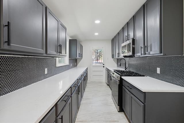 Foto del edificio - 1626 Crest Ridge Dr