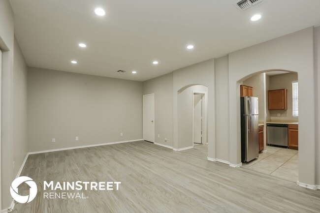 Foto del edificio - 5337 W Warner St