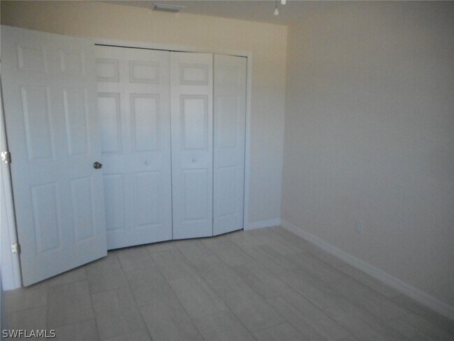 Foto del edificio - 3024-3026 Skyline Blvd