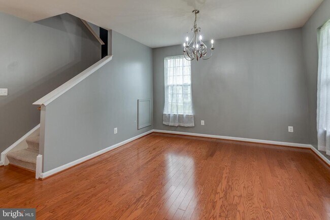 Building Photo - 44241 Beaver Creek Dr