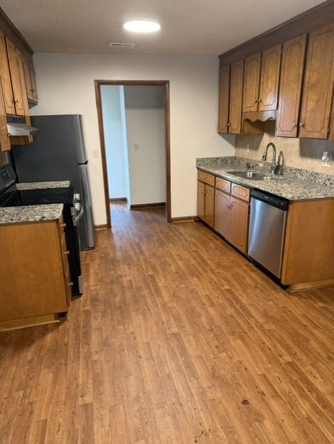 Building Photo - 1003 Clearmont Dr