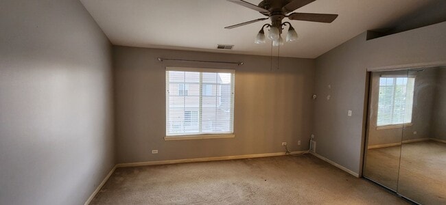 Building Photo - 2305 Twilight Dr