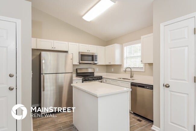 Building Photo - 212 Remington Ct