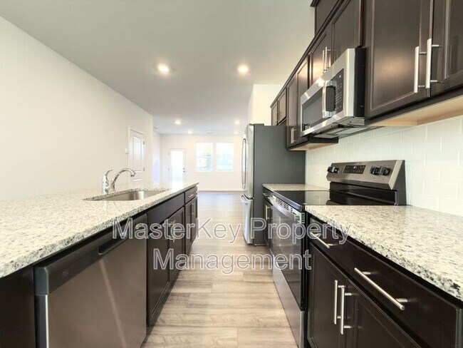 Foto del edificio - 1504 Crescent Townes Wy