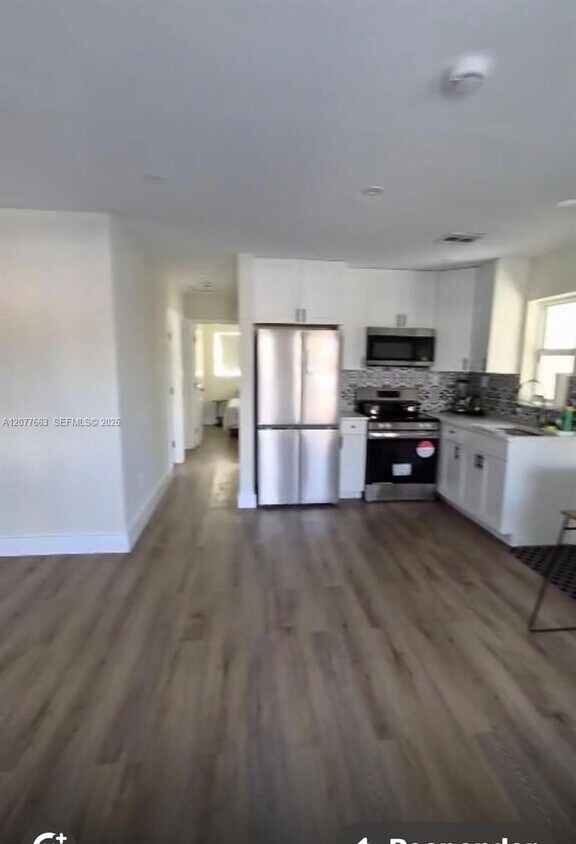 Foto del edificio - 632 NW 19th St