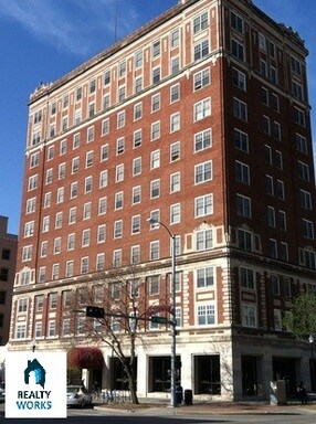 Building Photo - 139 N 11th St