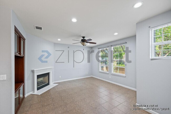 Building Photo - 3126 Fioli Way