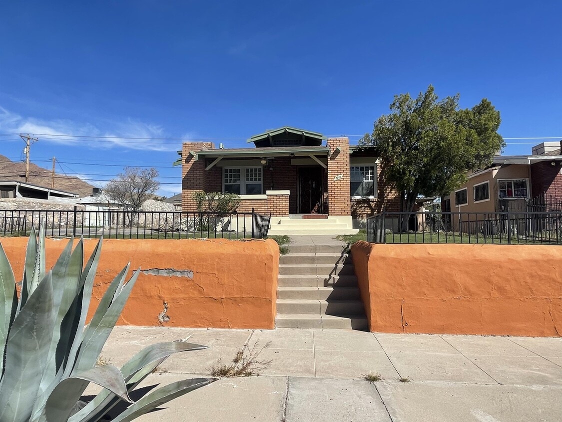 2701 Wheeling Ave, El Paso, TX 79930 House Rental in El Paso, TX