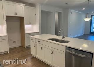 Foto del edificio - 33175 Fargo St