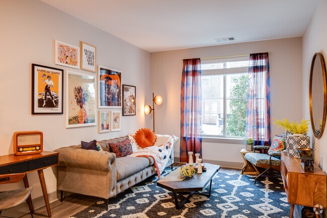 1HAB, 1BA - 683 ft² - Union Heights