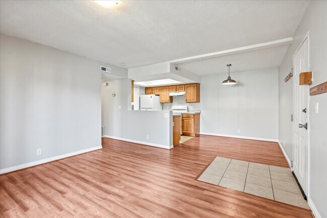 Foto del edificio - 1285 E Ridge Meadow Ln