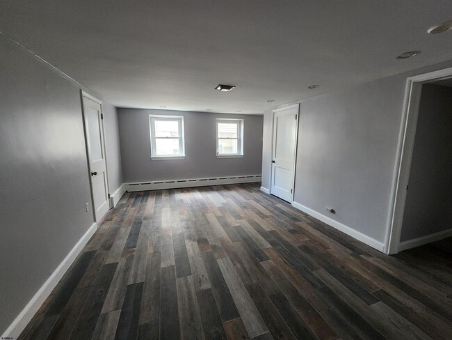 Building Photo - 20 S Marion Ave