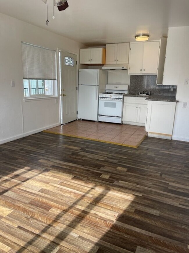 Foto del edificio - khomark