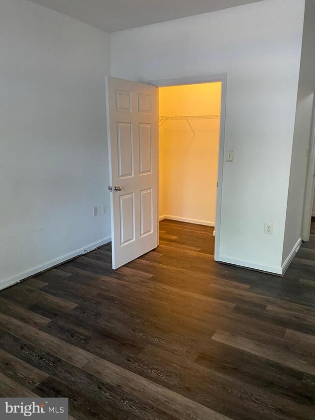 Foto principal - 5170 William Colin Ct