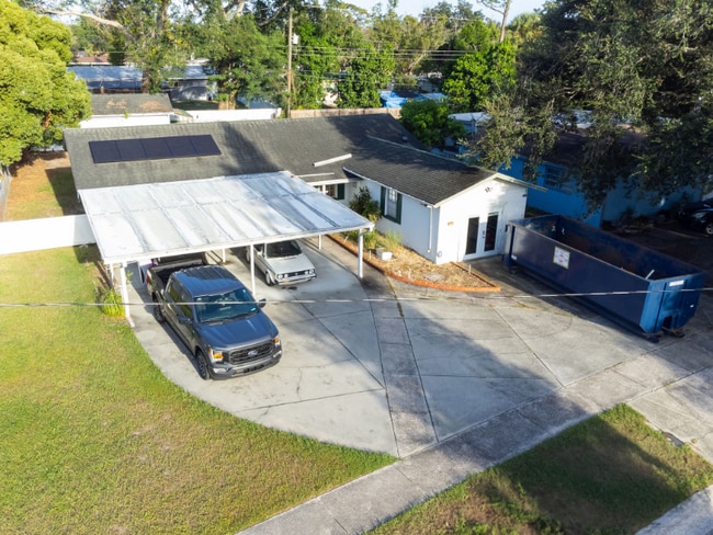 Building Photo - 11113 N 19th St