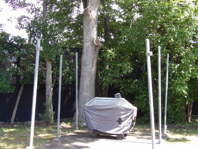 Barbacoa comunitaria - 105 Newark Pompton Tpke