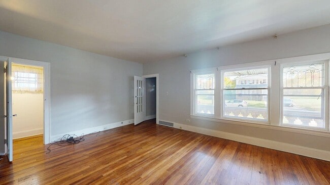 Building Photo - 1534 Belmar Rd