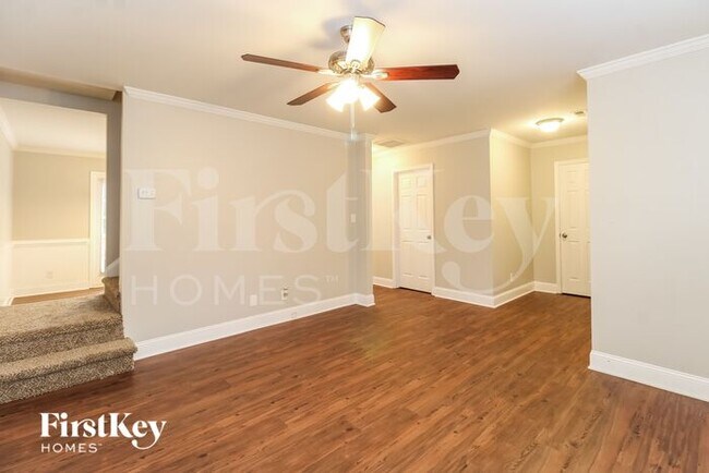 Foto del edificio - 1416 Asher Downs Dr